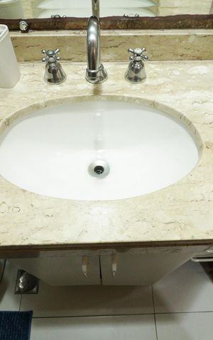Apartamento para alugar com 72m², 2 quartos e 2 vagas Apartamento para alugar com 72m², 2 quartos e 2 vagasBanheiro Social