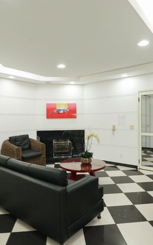 Apartamento para alugar com 72m², 2 quartos e 2 vagas Apartamento para alugar com 72m², 2 quartos e 2 vagasLareira