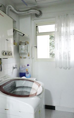 Apartamento para alugar com 72m², 2 quartos e 2 vagas Apartamento para alugar com 72m², 2 quartos e 2 vagasCozinha e Área de Serviço