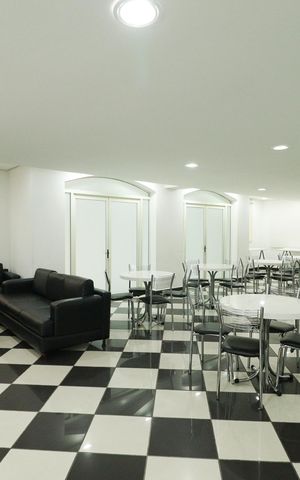 Apartamento para alugar com 72m², 2 quartos e 2 vagas Apartamento para alugar com 72m², 2 quartos e 2 vagasSalão de Festas