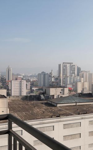 Apartamento para alugar com 41m², 2 quartos e sem vaga Apartamento para alugar com 41m², 2 quartos e sem vagaVaranda da sala