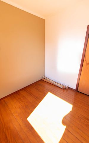 Casa para alugar com 279m², 5 quartos e 2 vagas Casa para alugar com 279m², 5 quartos e 2 vagasQUARTO 4