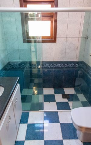 Casa para alugar com 279m², 5 quartos e 2 vagas Casa para alugar com 279m², 5 quartos e 2 vagasBANHEIRO SOCIAL TÉRREO