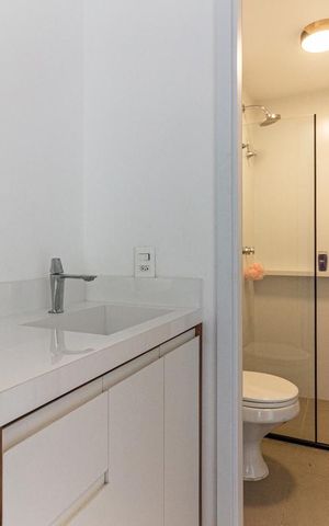 Studio à venda com 24m², 1 quarto e sem vaga Studio à venda com 24m², 1 quarto e sem vagaBanheiro social