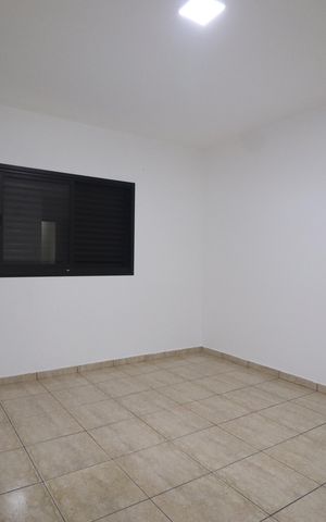 Casa à venda com 200m², 3 quartos e 2 vagasQuarto 1 suíte