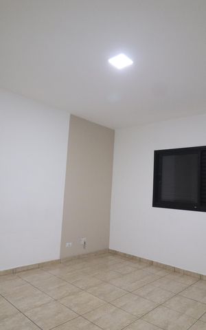Casa à venda com 200m², 3 quartos e 2 vagasQuarto 1 suíte