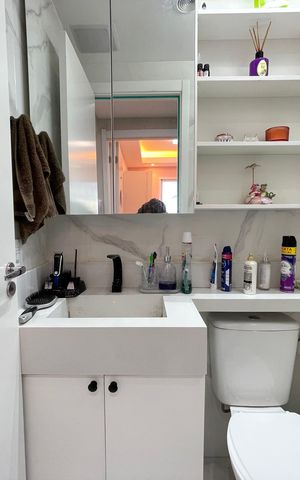 Apartamento à venda com 33m², 2 quartos e sem vagaBanheiro