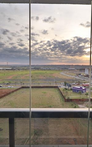 Apartamento para alugar com 68m², 2 quartos e 2 vagasVaranda