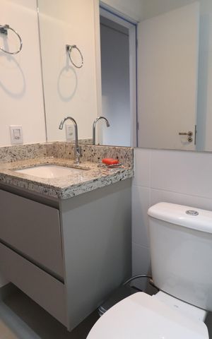 Apartamento para alugar com 68m², 2 quartos e 2 vagasBanheiro do Quarto 2