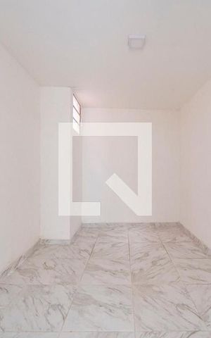 Apartamento à venda com 200m², 4 quartos e sem vaga Apartamento à venda com 200m², 4 quartos e sem vagaSala