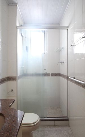 Apartamento para alugar com 140m², 3 quartos e 2 vagasBanheiro