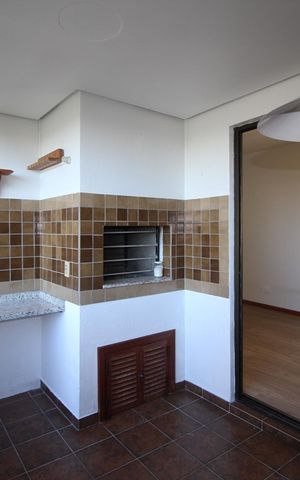 Apartamento para alugar com 140m², 3 quartos e 2 vagasChurrasqueira