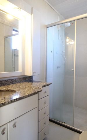 Apartamento para alugar com 140m², 3 quartos e 2 vagasBanheiro da Suíte 1