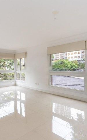 Apartamento para alugar com 117m², 3 quartos e 3 vagas
