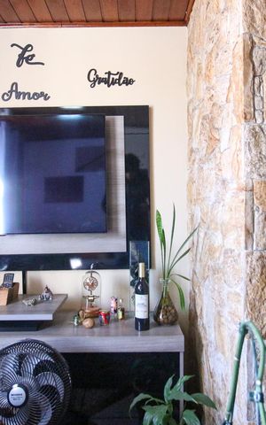 Casa à venda com 250m², 4 quartos e 1 vaga
