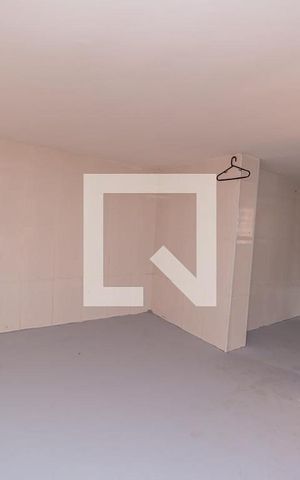 Casa à venda com 200m², 6 quartos e 8 vagas Casa à venda com 200m², 6 quartos e 8 vagasÁrea externa