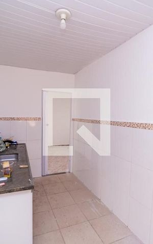 Casa à venda com 200m², 6 quartos e 8 vagas Casa à venda com 200m², 6 quartos e 8 vagasCozinha