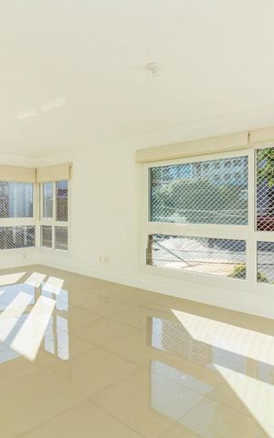 Apartamento para alugar com 117m², 3 quartos e 3 vagas Apartamento para alugar com 117m², 3 quartos e 3 vagasSala