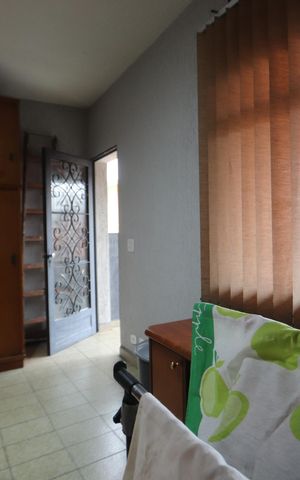 Casa à venda com 271m², 3 quartos e 2 vagasEdícula 2