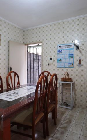 Casa à venda com 271m², 3 quartos e 2 vagasCozinha