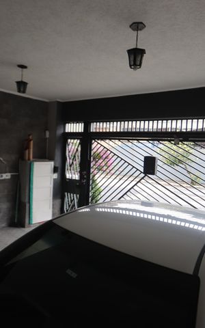 Casa à venda com 271m², 3 quartos e 2 vagasGaragem
