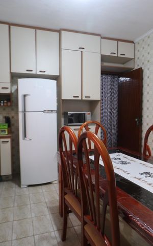 Casa à venda com 271m², 3 quartos e 2 vagasCozinha