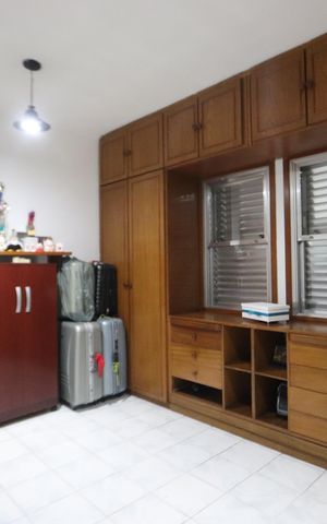 Casa à venda com 271m², 3 quartos e 2 vagasQuartos 2 e 3