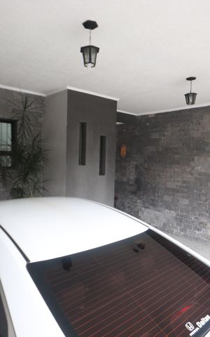 Casa à venda com 271m², 3 quartos e 2 vagasGaragem
