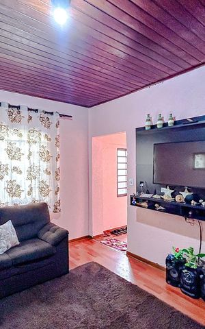 Casa à venda com 254m², 3 quartos e 1 vagaSala