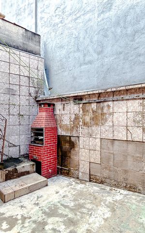 Casa à venda com 254m², 3 quartos e 1 vagaÁrea externa