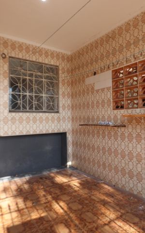 Casa à venda com 70m², 2 quartos e 1 vagaGaragem