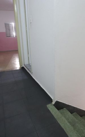Casa à venda com 70m², 2 quartos e 1 vagaCorredor