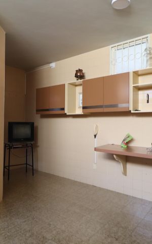 Casa para alugar com 340m², 5 quartos e 4 vagasCozinha