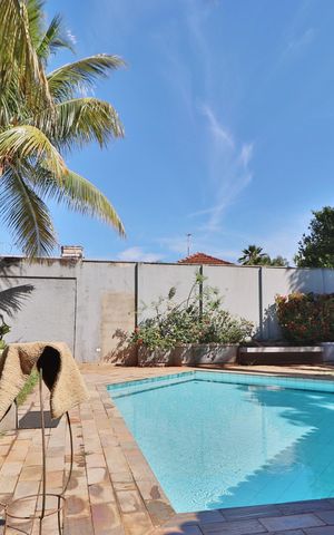 Casa para alugar com 340m², 5 quartos e 4 vagasPiscina