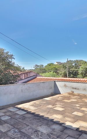 Casa para alugar com 340m², 5 quartos e 4 vagasTerraço