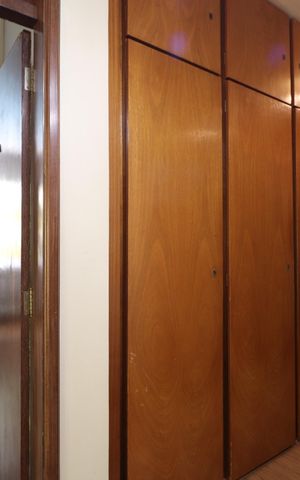 Casa para alugar com 340m², 5 quartos e 4 vagasCorredor - Armários