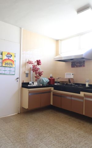 Casa para alugar com 340m², 5 quartos e 4 vagasCozinha