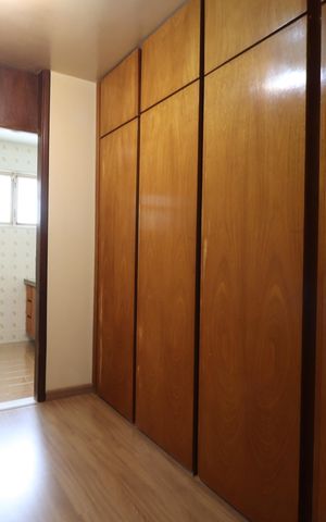 Casa para alugar com 340m², 5 quartos e 4 vagasCloset da Suíte 2