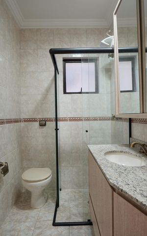 Casa para alugar com 400m², 5 quartos e 8 vagasBanheiro