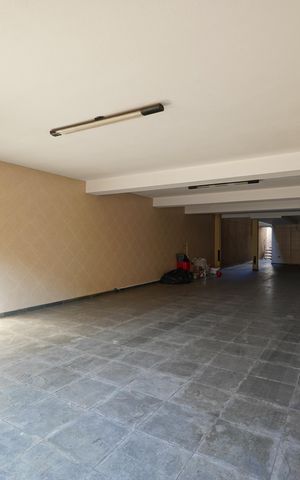 Casa para alugar com 400m², 5 quartos e 8 vagasGaragem