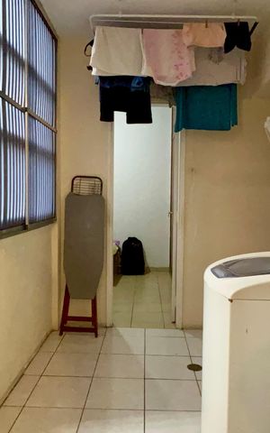 Apartamento à venda com 168m², 2 quartos e 1 vaga Apartamento à venda com 168m², 2 quartos e 1 vagaÁrea de Serviço
