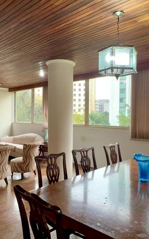 Apartamento à venda com 168m², 2 quartos e 1 vaga Apartamento à venda com 168m², 2 quartos e 1 vagaSala de Jantar