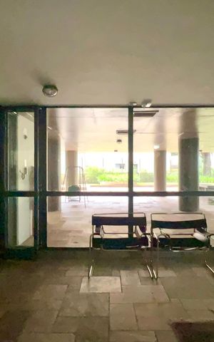 Apartamento à venda com 168m², 2 quartos e 1 vaga Apartamento à venda com 168m², 2 quartos e 1 vagaHall de entrada