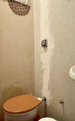 Apartamento à venda com 168m², 2 quartos e 1 vaga Apartamento à venda com 168m², 2 quartos e 1 vagaBanheiro de serviço
