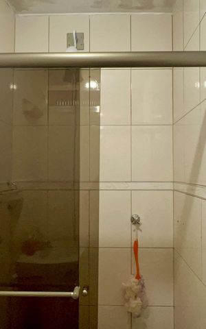 Apartamento à venda com 168m², 2 quartos e 1 vaga Apartamento à venda com 168m², 2 quartos e 1 vagaBanheiro da Suíte