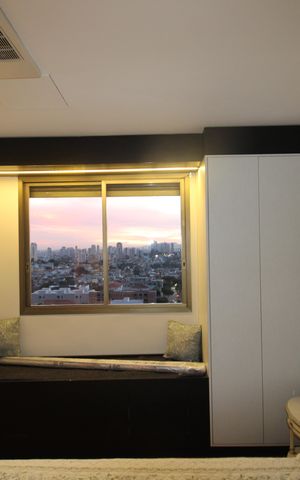 Apartamento à venda com 142m², 3 quartos e 2 vagasQuarto 3