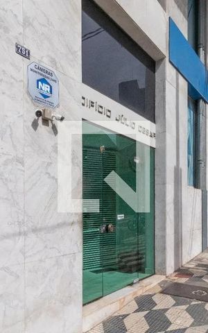 Apartamento para alugar com 119m², 3 quartos e 2 vagas Apartamento para alugar com 119m², 3 quartos e 2 vagasFachada