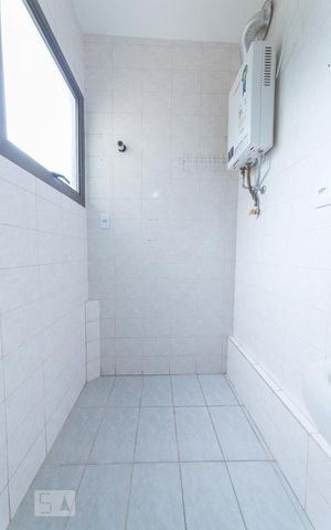 Apartamento à venda com 71m², 2 quartos e 1 vaga Apartamento à venda com 71m², 2 quartos e 1 vagaÁrea de serviço