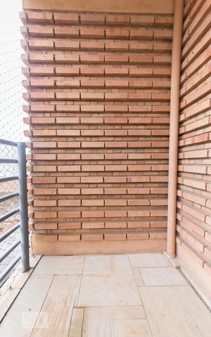 Apartamento à venda com 71m², 2 quartos e 1 vaga Apartamento à venda com 71m², 2 quartos e 1 vagaVaranda