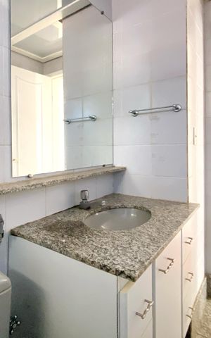 Apartamento à venda com 110m², 3 quartos e 2 vagas Apartamento à venda com 110m², 3 quartos e 2 vagasBanheiro